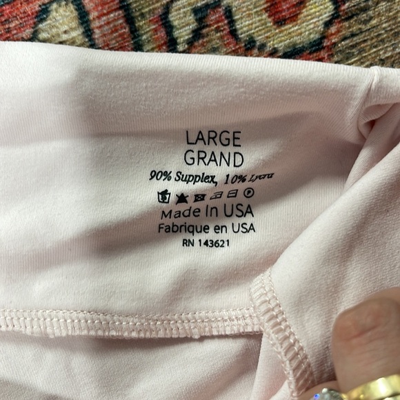 NWOT Live The Process Orion Legging in Seashell size large - Picture 9 of 9